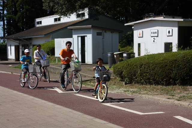 昭和 の 森 自転車